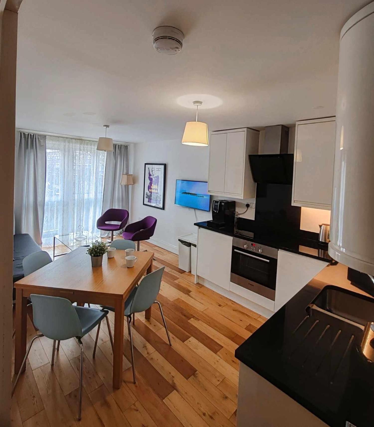 Lgbtq-Double Room London Exterior photo